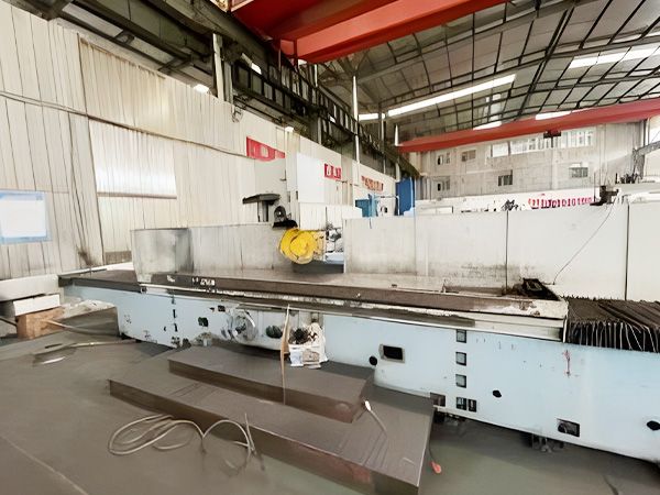 Horizontal axis rectangular table grinding machine